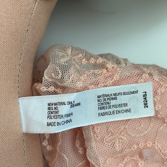 American Girl Doll, peach dress
pink underwear and light punk sandals - Picture 9 of 15